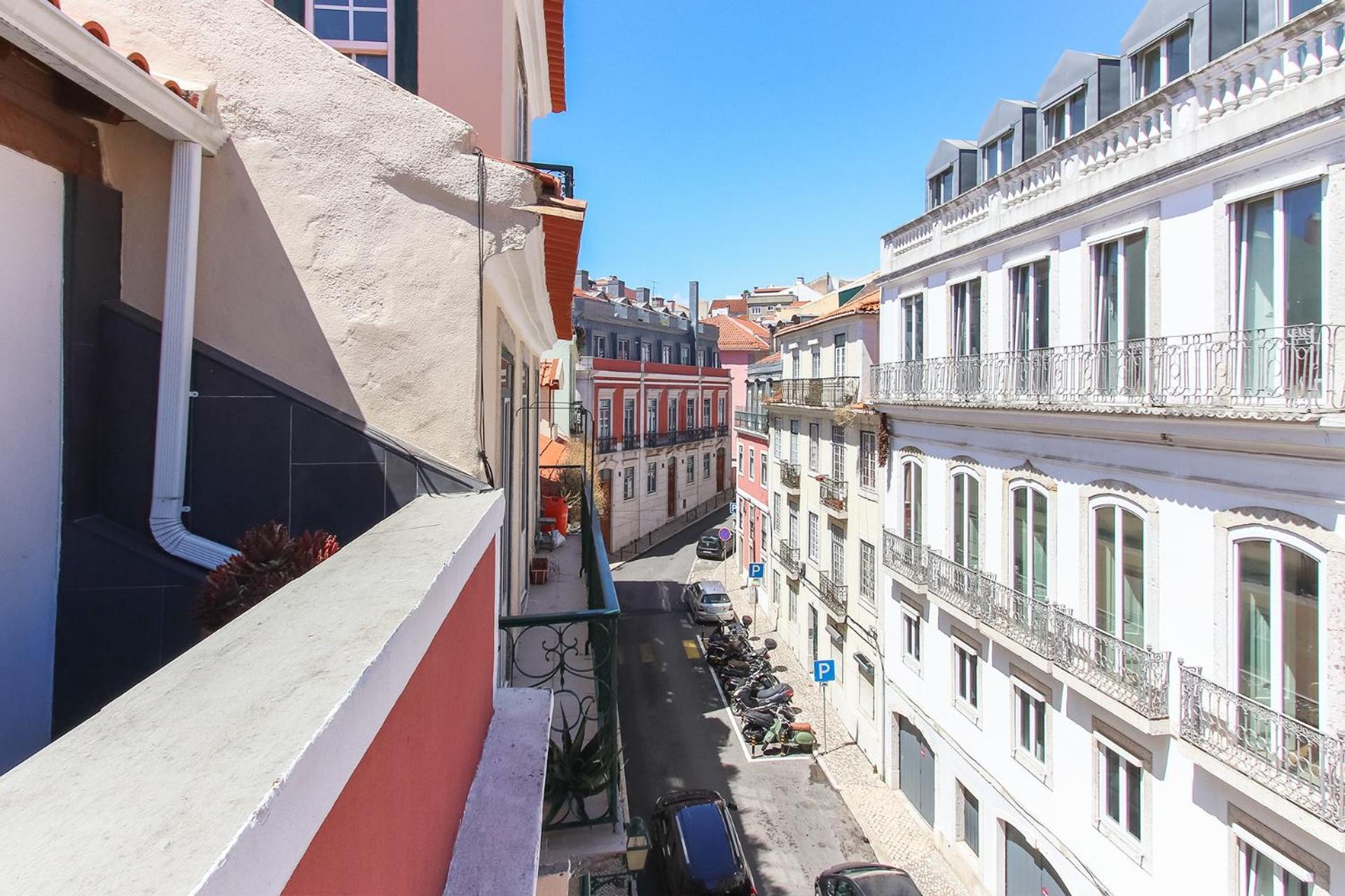 Principe Real Deluxe By Homing Apartment Lisbon Exterior photo