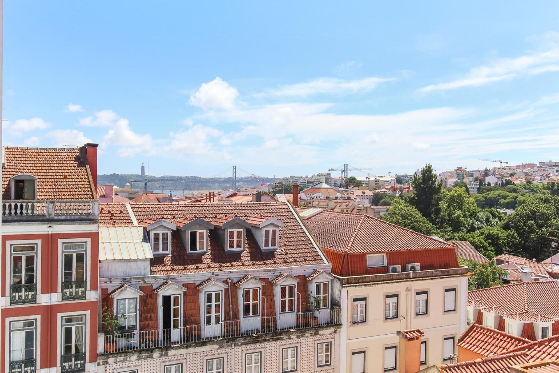 Principe Real Deluxe By Homing Apartment Lisbon Exterior photo