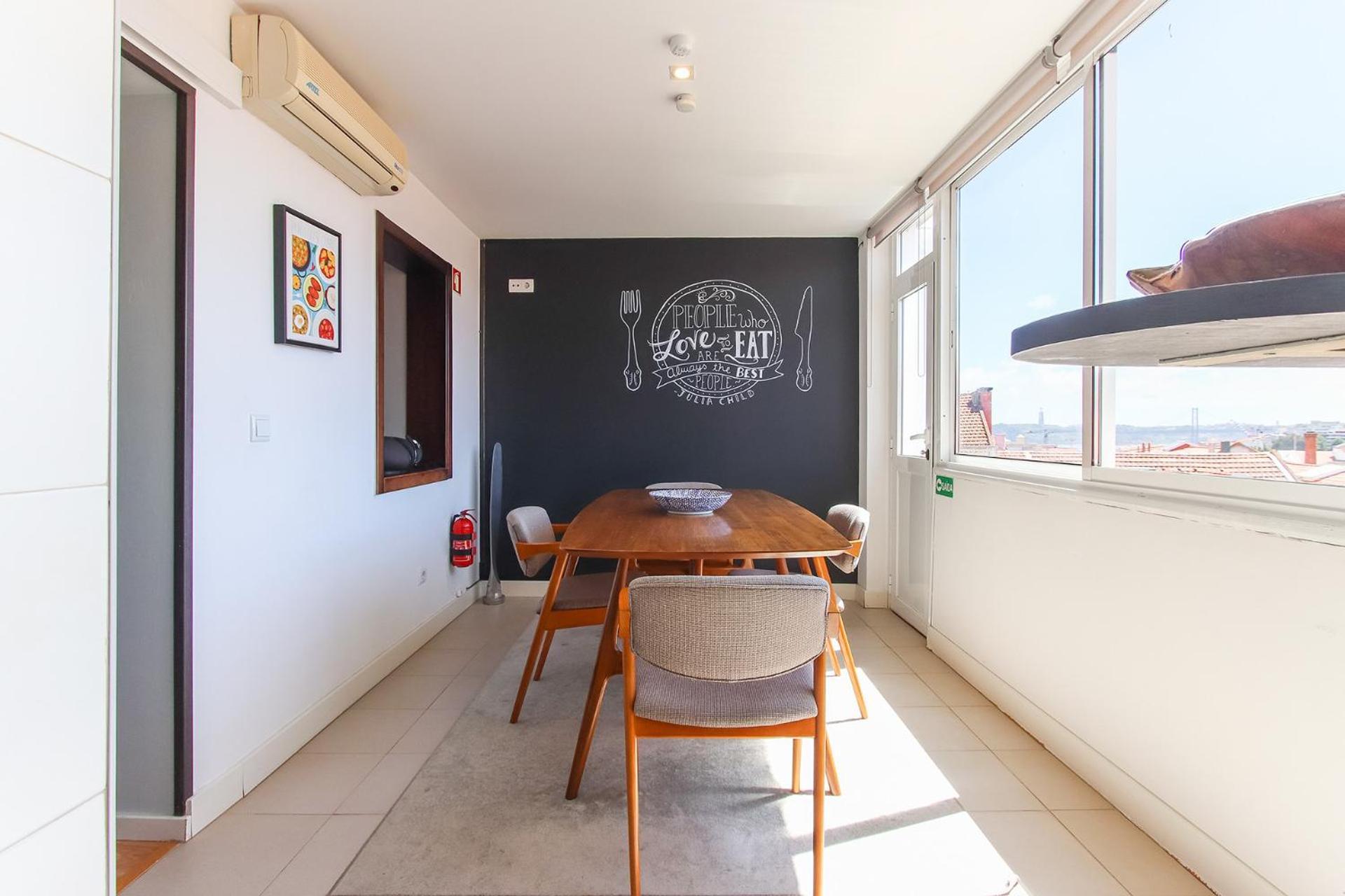 Principe Real Deluxe By Homing Apartment Lisbon Exterior photo