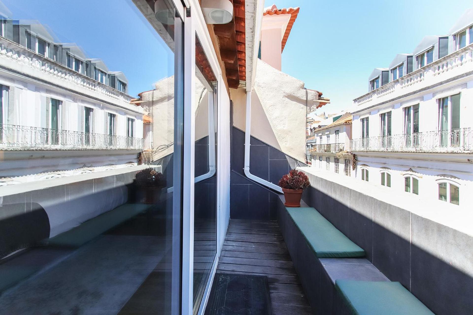 Principe Real Deluxe By Homing Apartment Lisbon Exterior photo